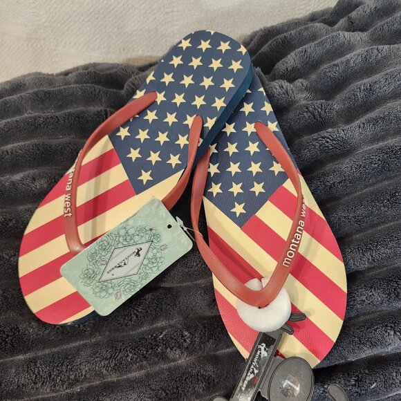 Montana West Shoes - Montana West Red White and Blue Stars and Stripes Womens Flip Flops Size L 9/10